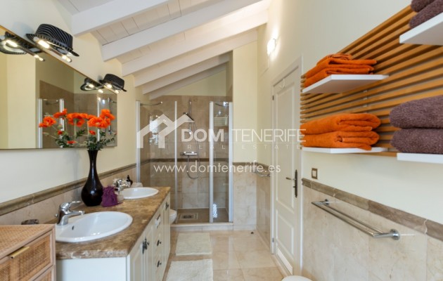 Sale - Penthouse -
Arona - Palm Mar