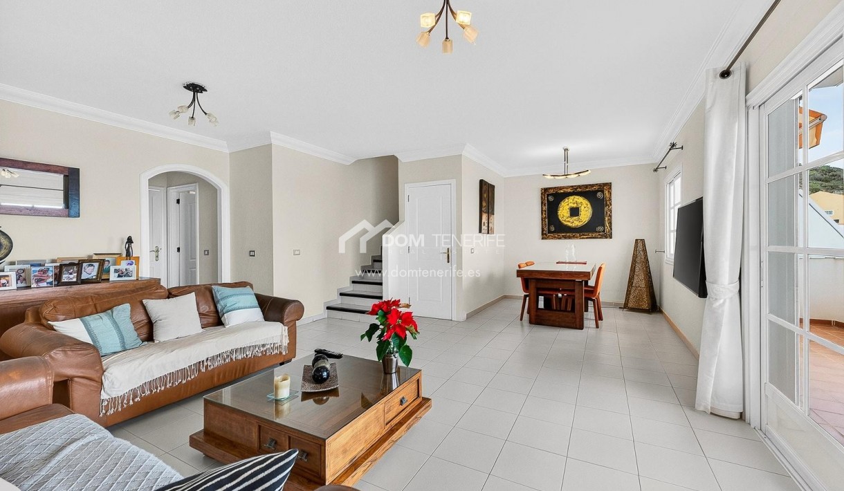 Revente - Maison de ville -
Adeje - Torviscas Alto