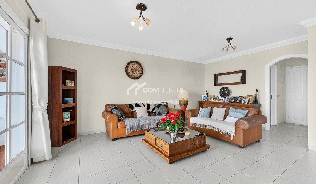 Revente - Maison de ville -
Adeje - Torviscas Alto