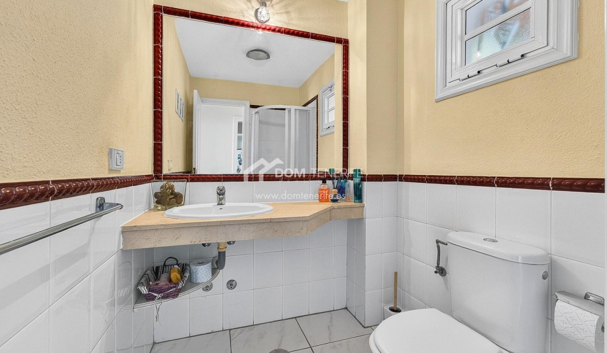 Revente - Maison de ville -
Adeje - Torviscas Alto