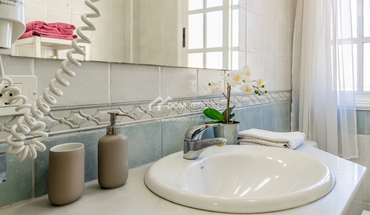 Alquiler a corto plazo - Apartamento -
Adeje - Roque del Conde