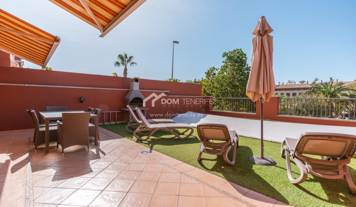 Wiederverkauf - Stadthaus -
Adeje - El Duque