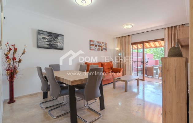 Wiederverkauf - Stadthaus -
Adeje - El Duque