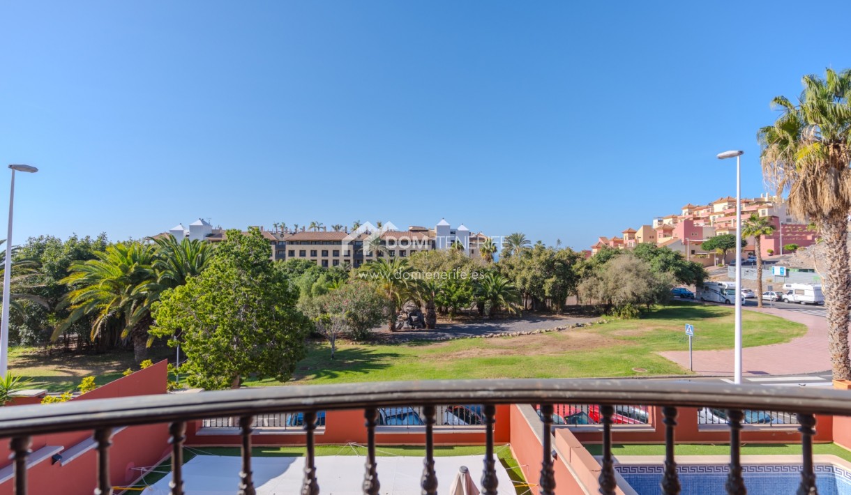 Wiederverkauf - Stadthaus -
Adeje - El Duque