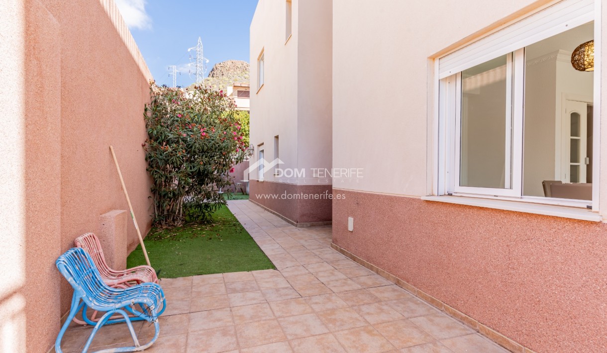 Location - Maison de ville -
Adeje - Fañabe Alto 