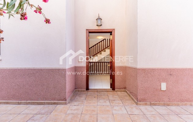 Location - Maison de ville -
Adeje - Fañabe Alto 