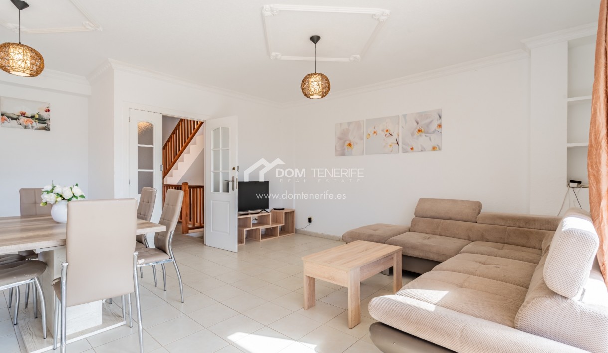 Location - Maison de ville -
Adeje - Fañabe Alto 