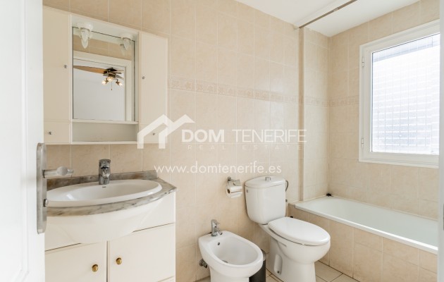 Location - Maison de ville -
Adeje - Fañabe Alto 