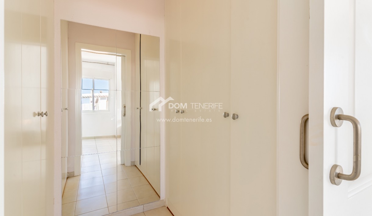 Location - Maison de ville -
Adeje - Fañabe Alto 