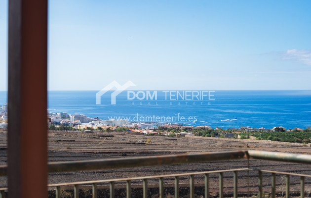 Location - Maison de ville -
Adeje - Fañabe Alto 