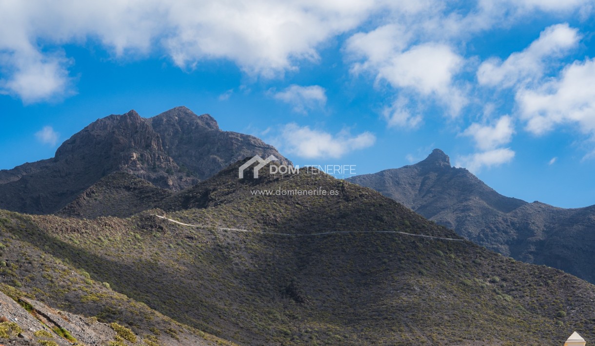 Location - Maison de ville -
Adeje - Fañabe Alto 