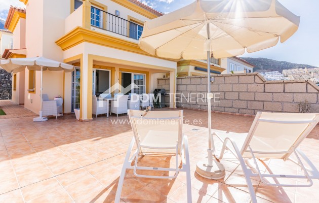 Sale - Townhouse -
Adeje - El Madroñal