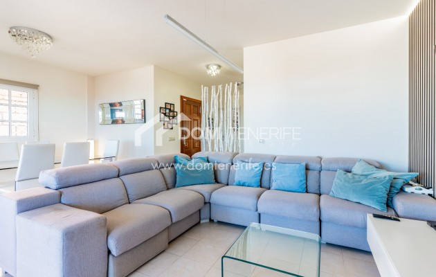 Sale - Townhouse -
Adeje - El Madroñal