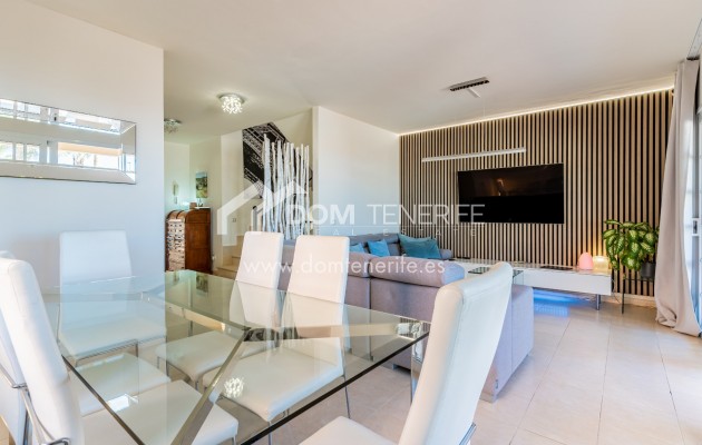 Sale - Townhouse -
Adeje - El Madroñal