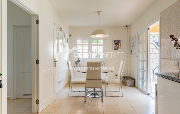 Sale - Townhouse -
Adeje - El Madroñal
