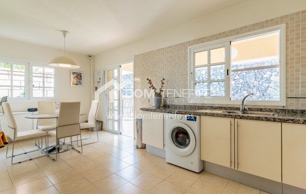 Sale - Townhouse -
Adeje - El Madroñal