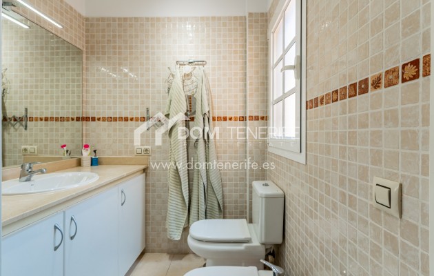 Sale - Townhouse -
Adeje - El Madroñal