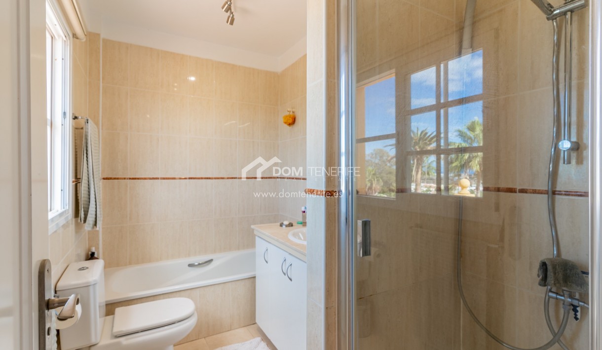 Sale - Townhouse -
Adeje - El Madroñal