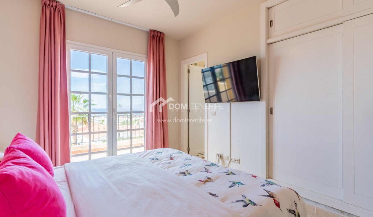 Sale - Townhouse -
Adeje - El Madroñal