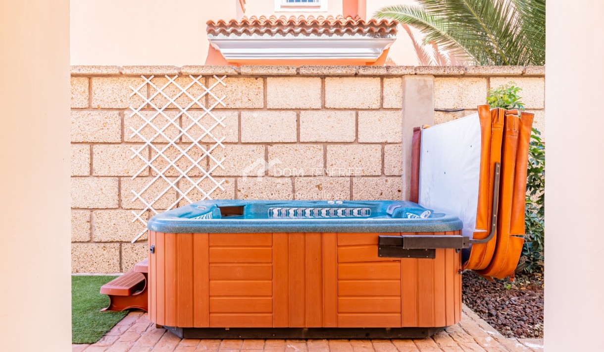 Sale - Townhouse -
Adeje - El Madroñal