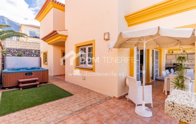 Sale - Townhouse -
Adeje - El Madroñal