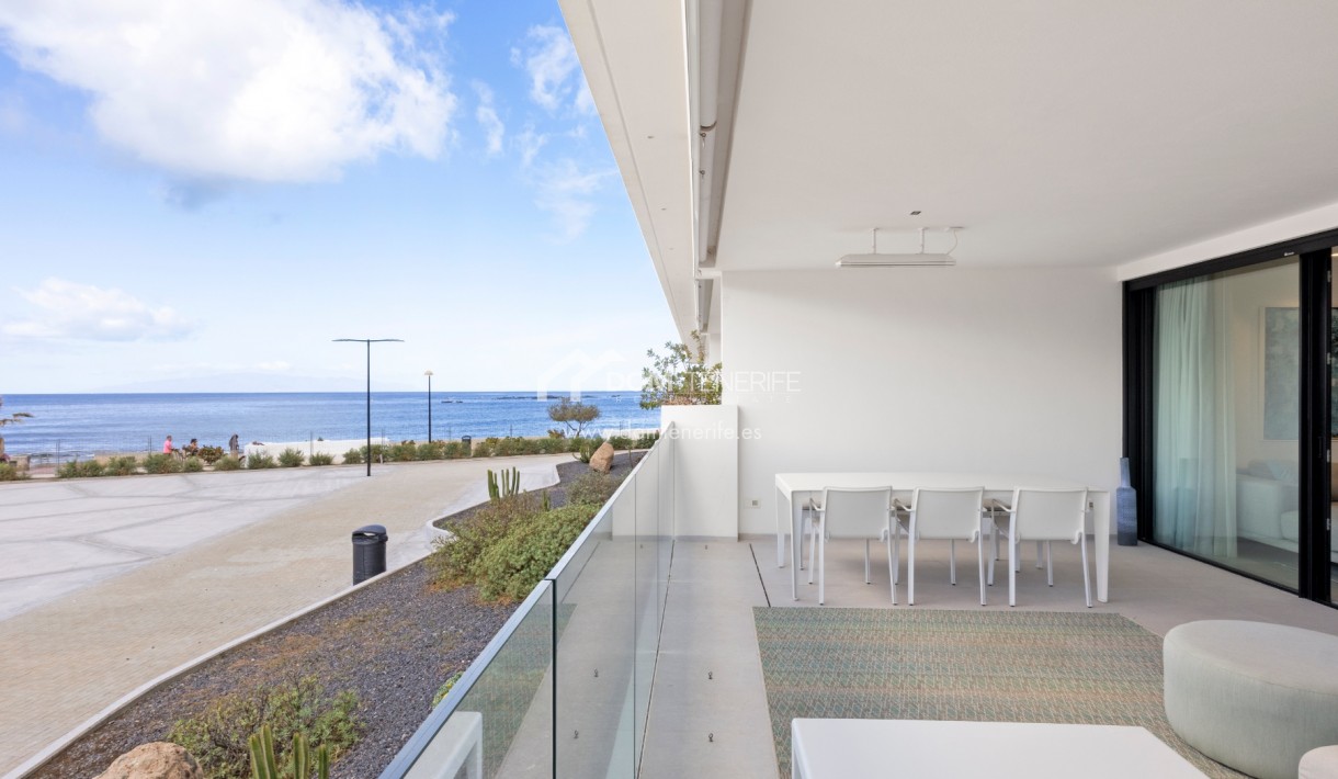 Revente - Plat -
Arona - Palm Mar