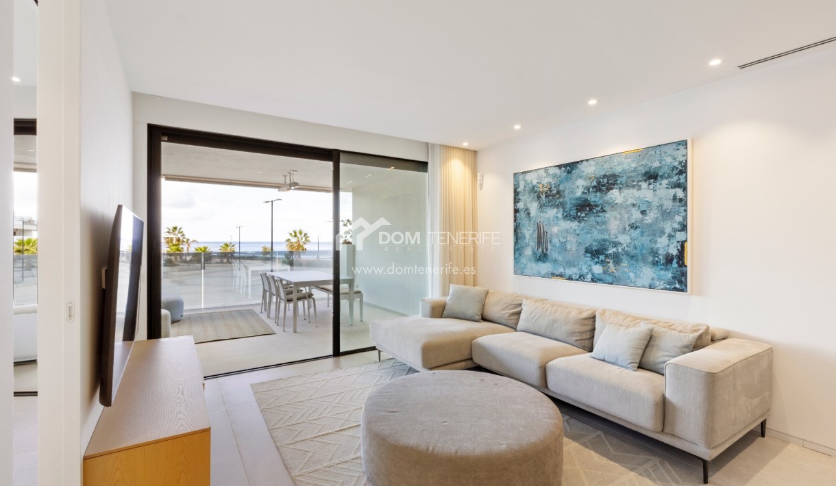 Revente - Plat -
Arona - Palm Mar