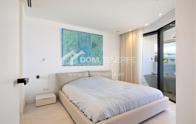 Revente - Plat -
Arona - Palm Mar