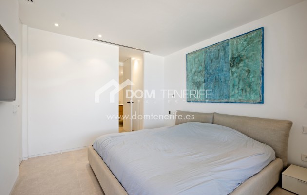 Revente - Plat -
Arona - Palm Mar