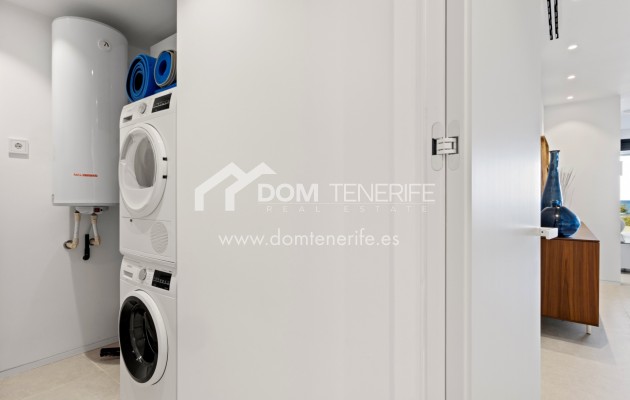 Revente - Plat -
Arona - Palm Mar