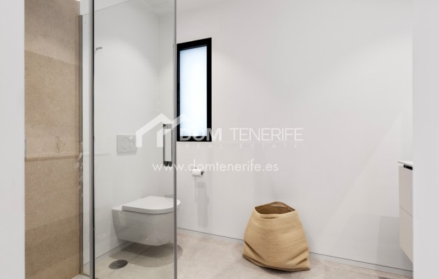 Revente - Plat -
Arona - Palm Mar