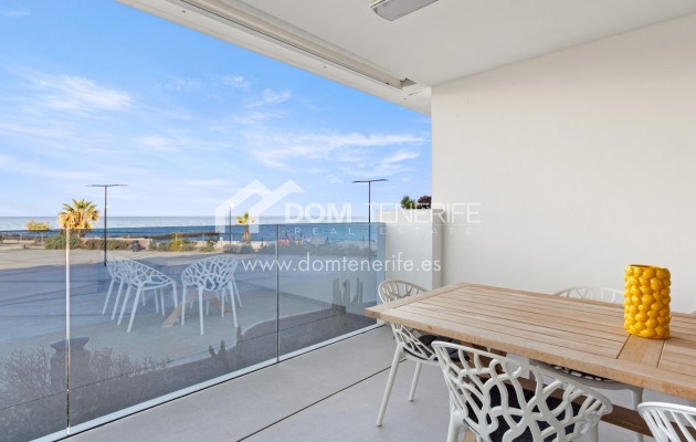 Revente - Plat -
Arona - Palm Mar