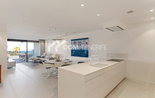 Revente - Plat -
Arona - Palm Mar