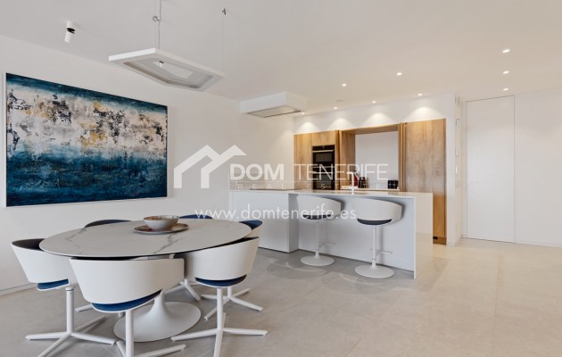 Revente - Plat -
Arona - Palm Mar