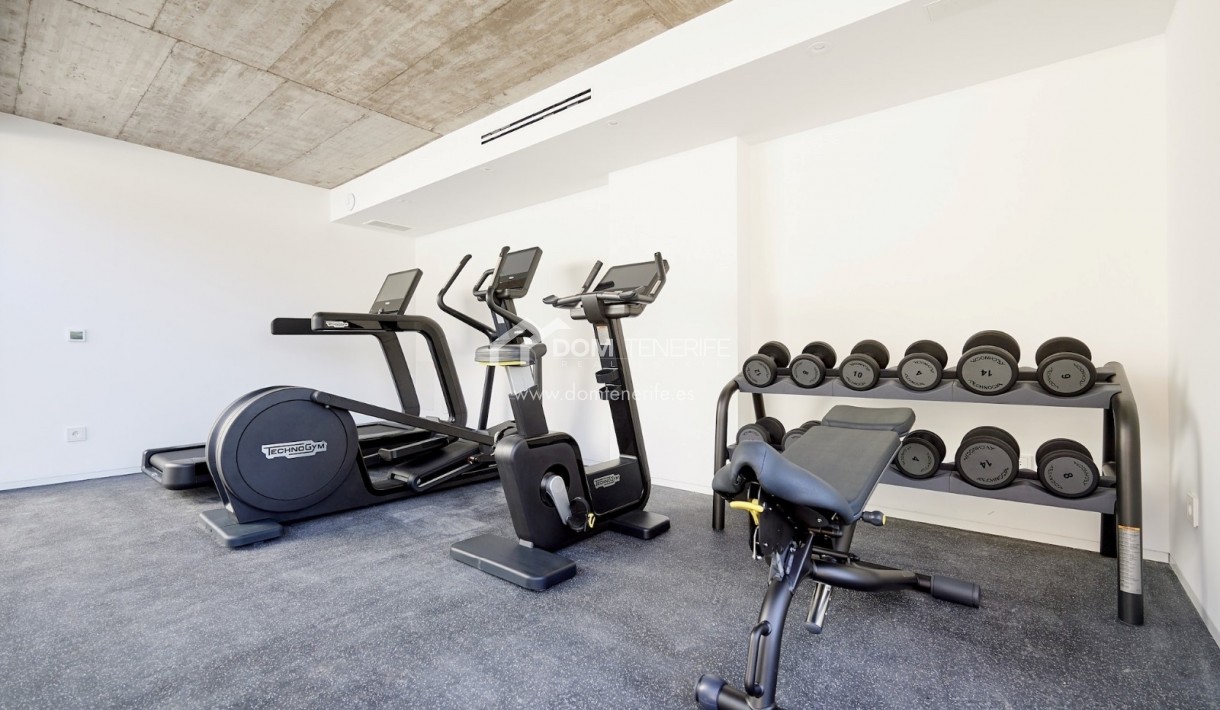 Revente - Plat -
Arona - Palm Mar