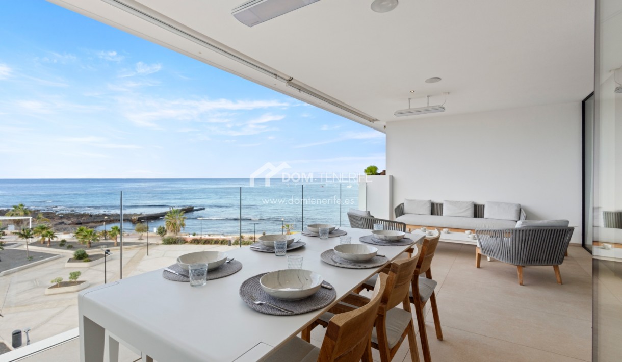 Revente - Plat -
Arona - Palm Mar