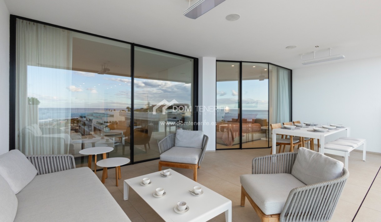 Revente - Plat -
Arona - Palm Mar