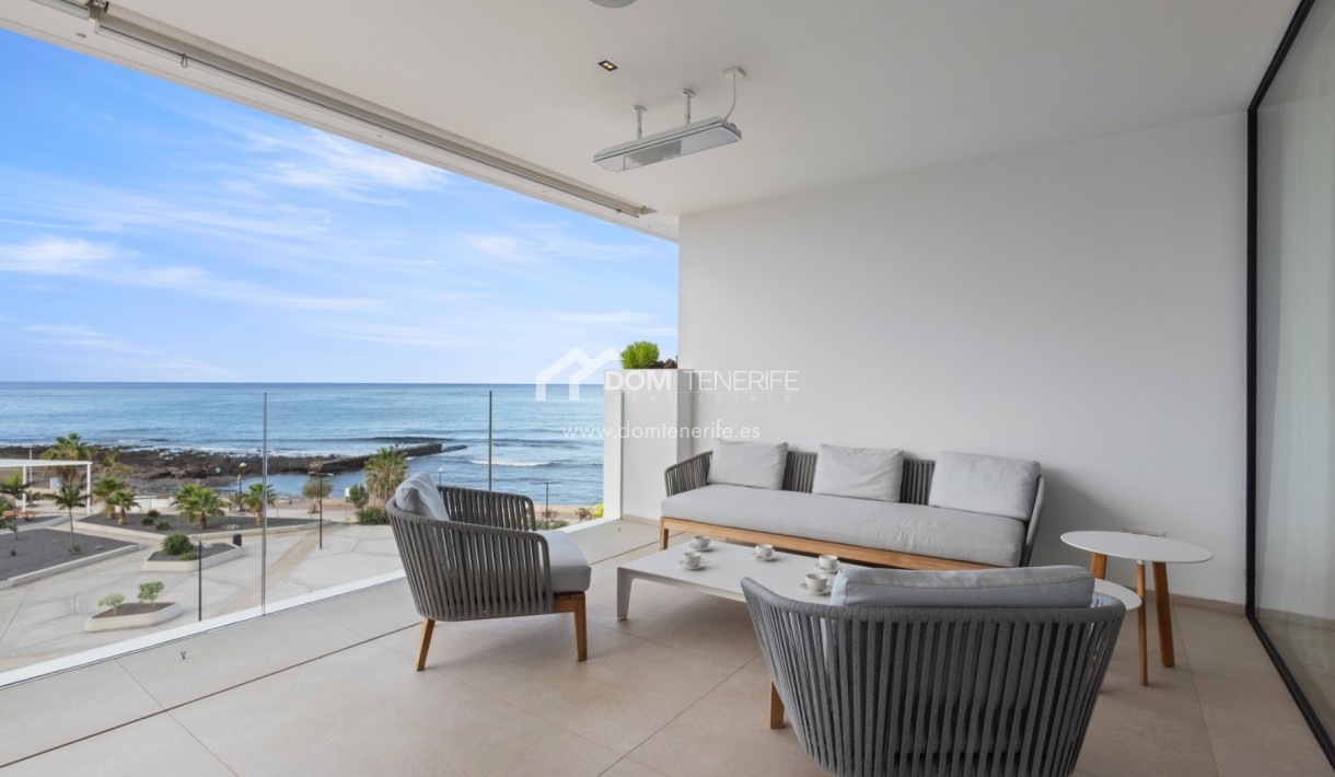 Revente - Plat -
Arona - Palm Mar