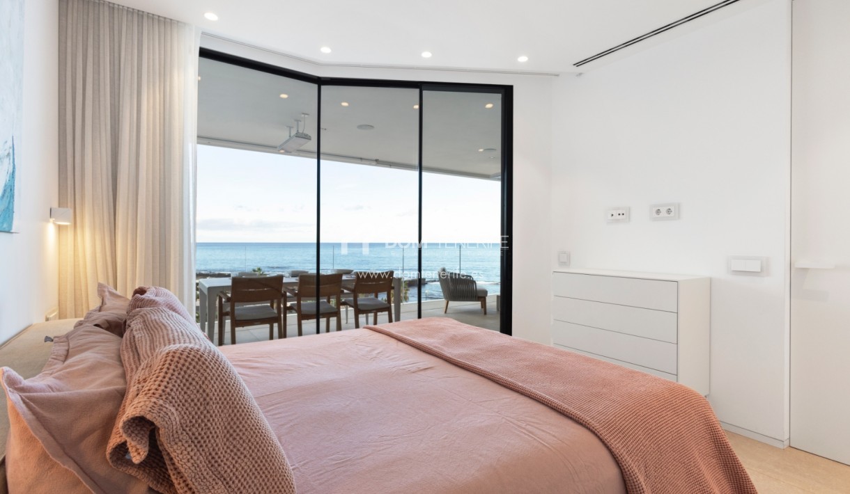 Revente - Plat -
Arona - Palm Mar