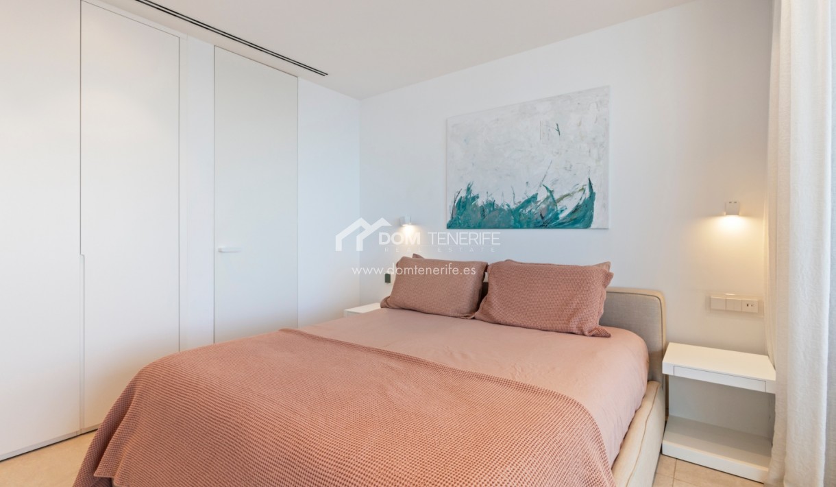 Revente - Plat -
Arona - Palm Mar