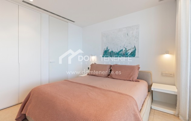 Revente - Plat -
Arona - Palm Mar