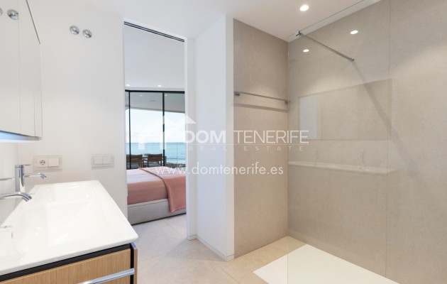 Revente - Plat -
Arona - Palm Mar