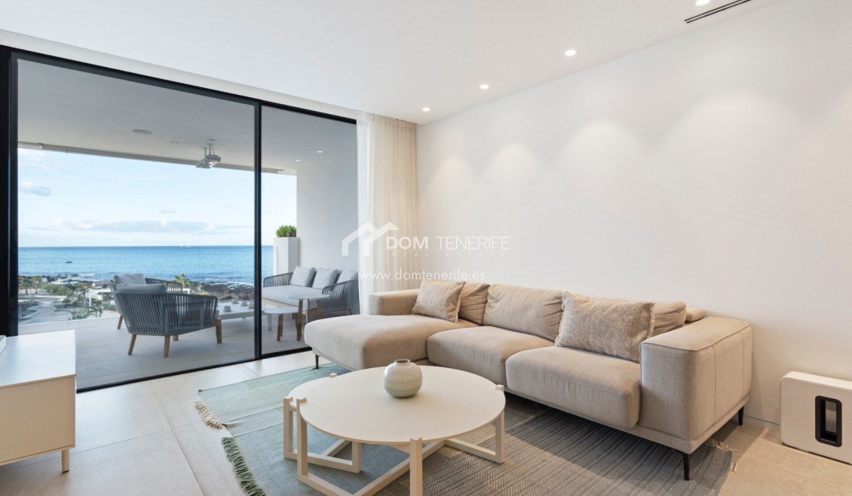 Revente - Plat -
Arona - Palm Mar