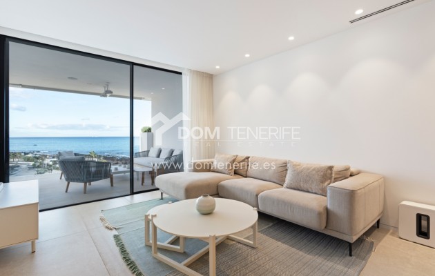 Revente - Plat -
Arona - Palm Mar