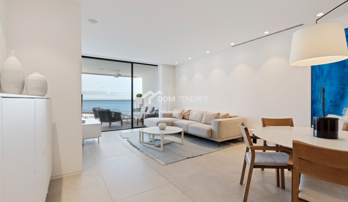 Revente - Plat -
Arona - Palm Mar