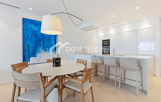 Revente - Plat -
Arona - Palm Mar