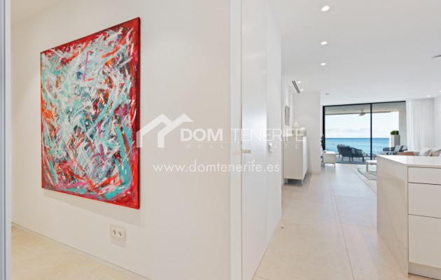 Revente - Plat -
Arona - Palm Mar