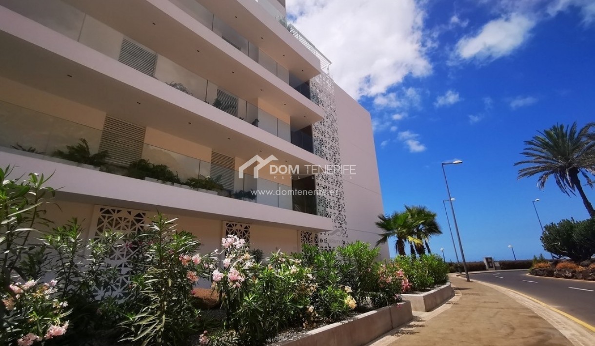 Revente - Plat -
Arona - Palm Mar