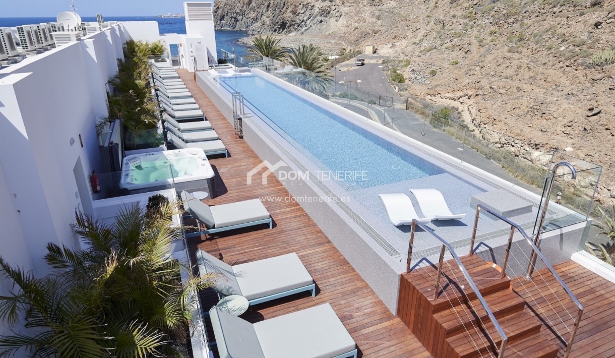 Revente - Plat -
Arona - Palm Mar