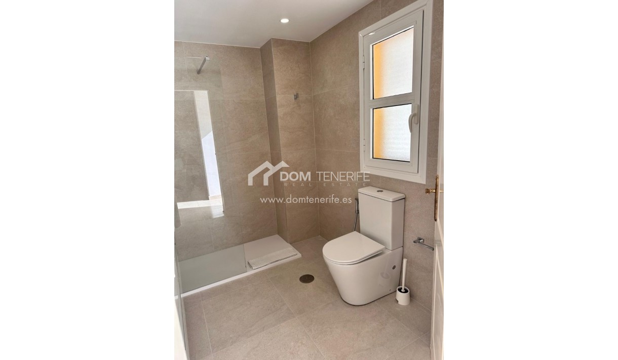 Wiederverkauf - Wohnung -
Adeje - El Madroñal